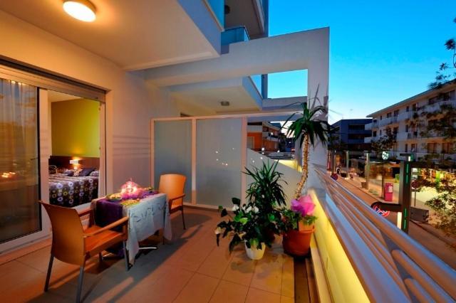 Hotel Luciana Бибионе Экстерьер фото