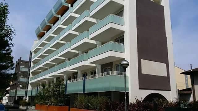 Hotel Luciana Бибионе Экстерьер фото